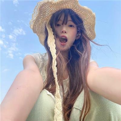 奥伯利的阿依达